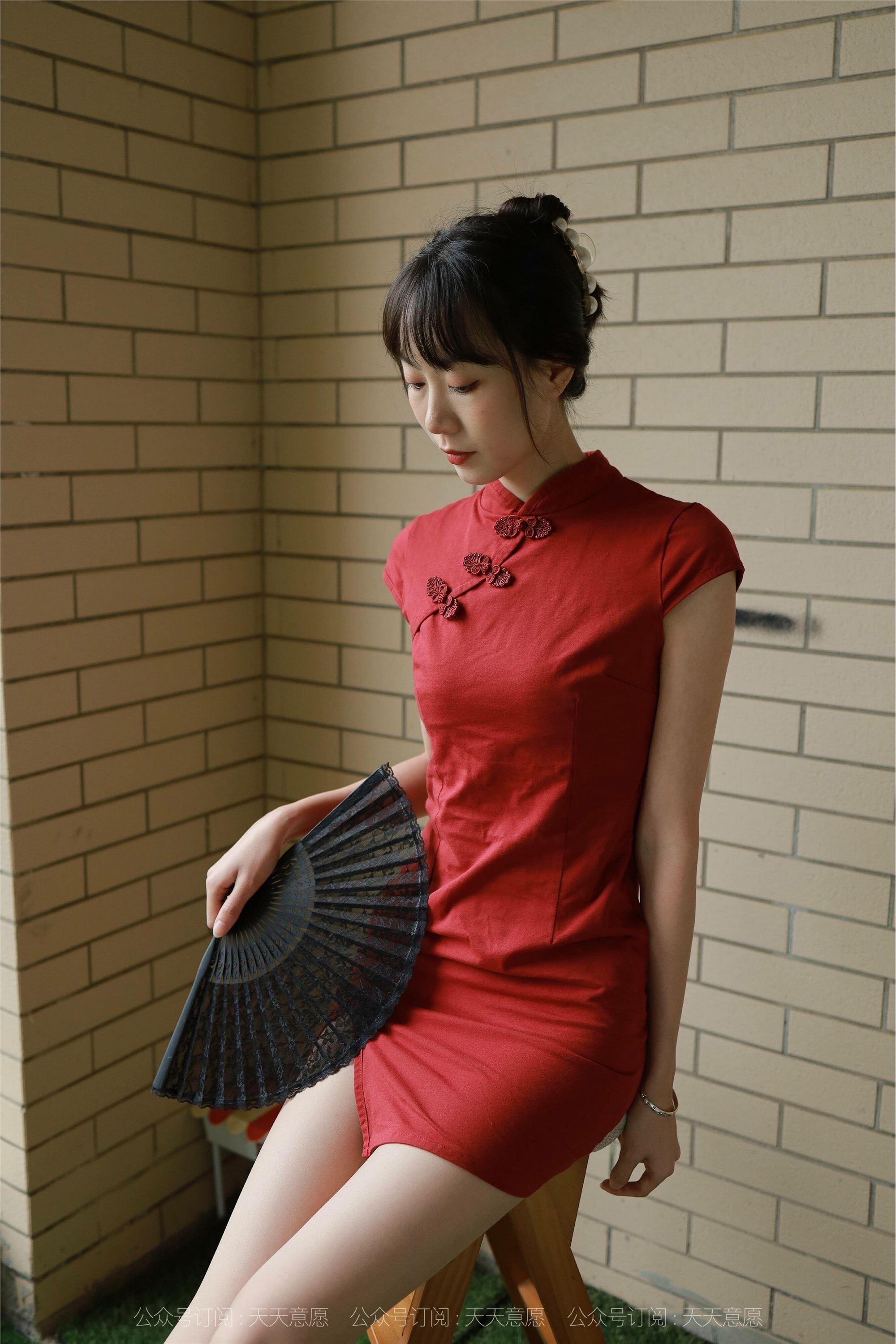 IESS异思趣向  2021.10.02 丝享家935：新人团团《爱笑女孩》